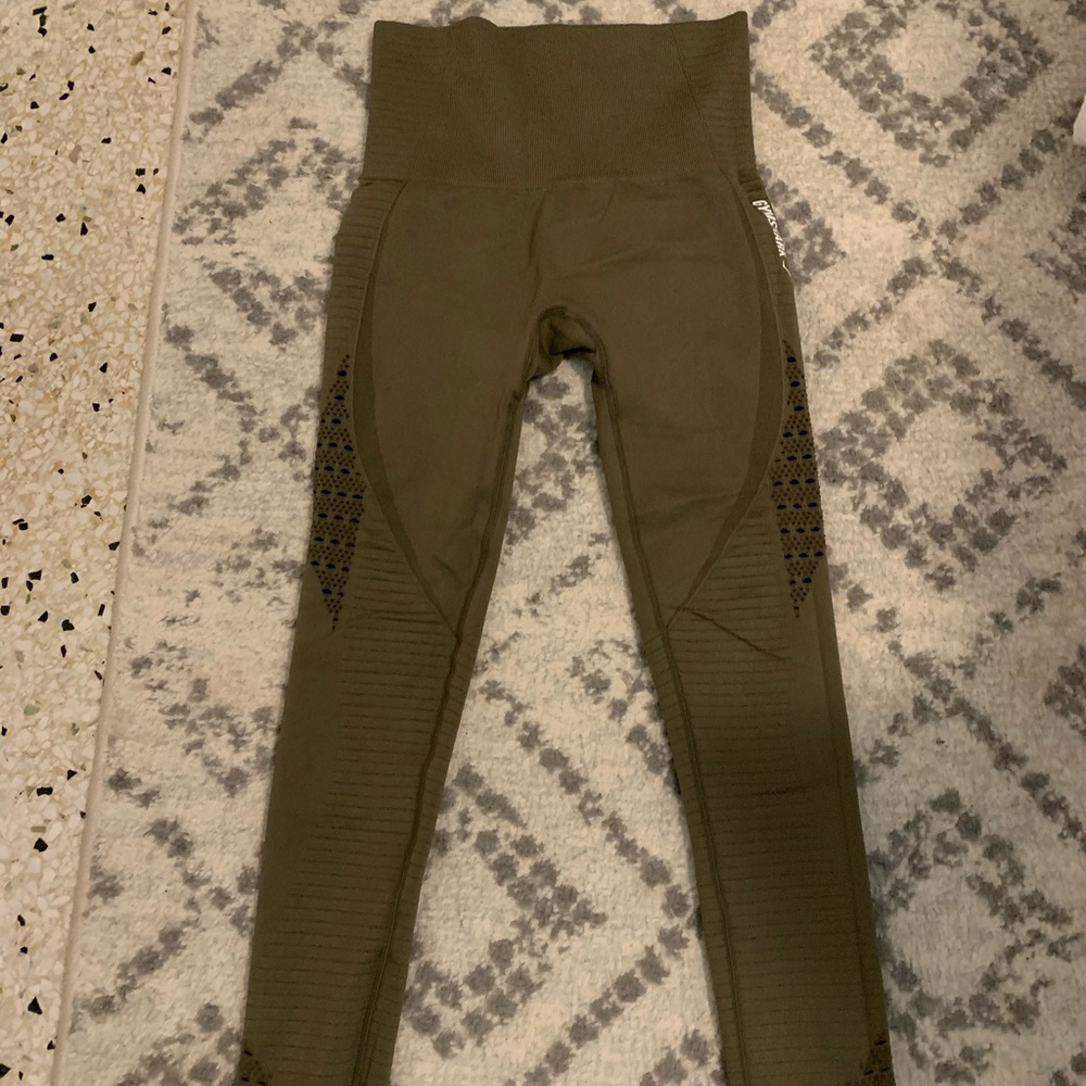 Green gymshark leggings